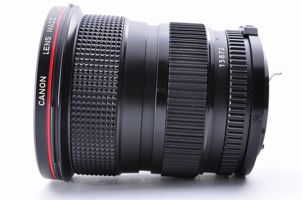 【美品】 Canon New FD 20-35mm f3.5 L MFレンズ Canon New FD NFD 20-35mm f/3.5 L MF Zoom Lens from Japan