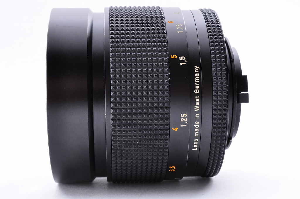 超美品 CONTAX Planar T*85mm 1.4 AEG MF B026 Contax Carl Zeiss Planar T* 85mm f/1.4 AEG MF Lens from