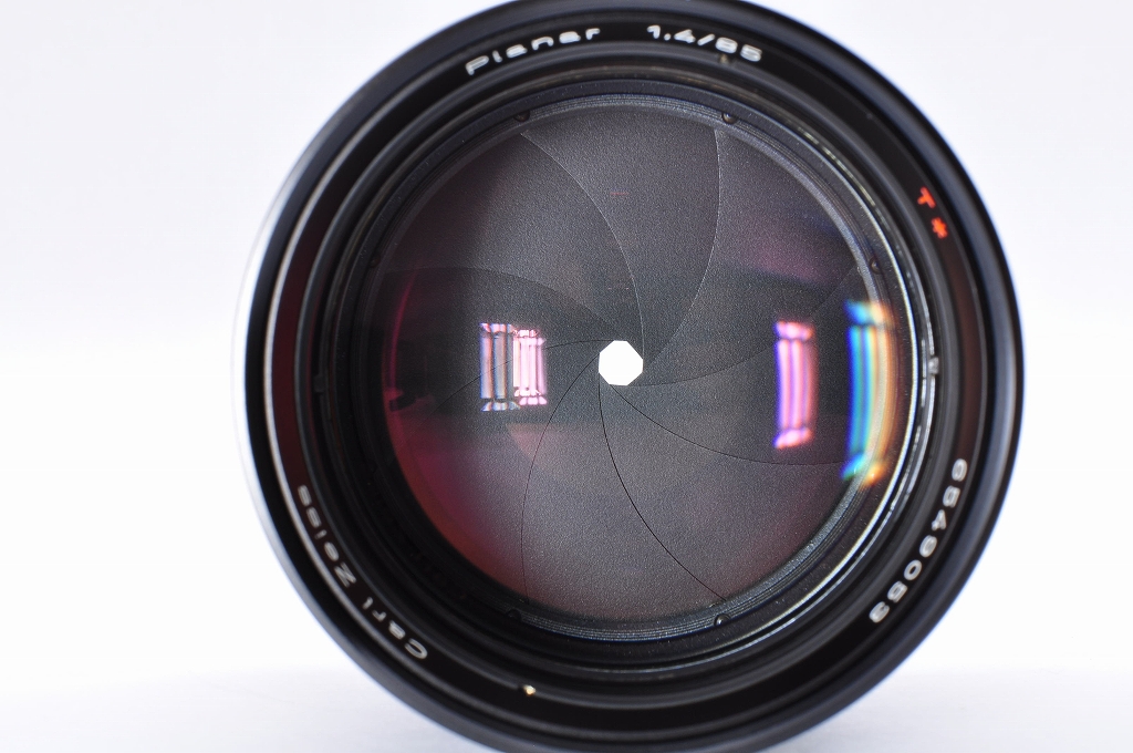 超美品 CONTAX Planar T*85mm 1.4 AEG MF B026 Almost MINT] Contax Carl Zeiss Planar T* 85mm f/1.4 AEG MF