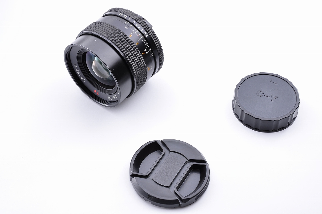 Contax Carl Zeiss Distagon T* 28mm f/2.8 AEJ MF Lens from Japan